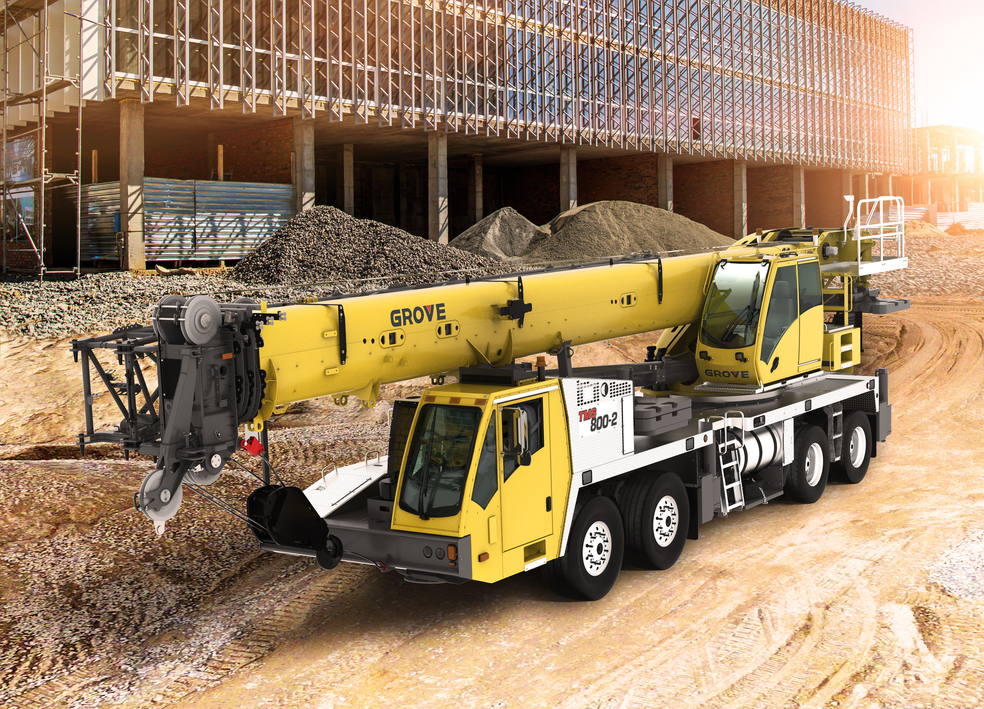 As the successor to the Grove TMS800E truck crane, the TMS800-2 adopts technology and features developed for larger truck-mounted and all-terrain cranes.