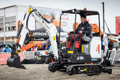 Like the E10e and the E32e, the E19e electric compact excavator offers a run time of four hours of continuous operation on its lithium-ion battery pack.