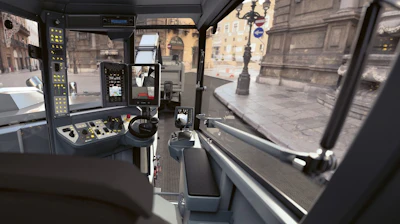 The cabin protects the operator against environmental influences and provides a workplace designed and constructed according to the latest ergonomic principles.