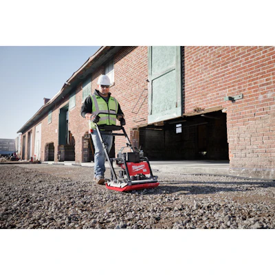 When paired with the MX FUEL REDLITHIUM HD12.0 battery pack, the machine delivers 35 minutes of continuous runtime.