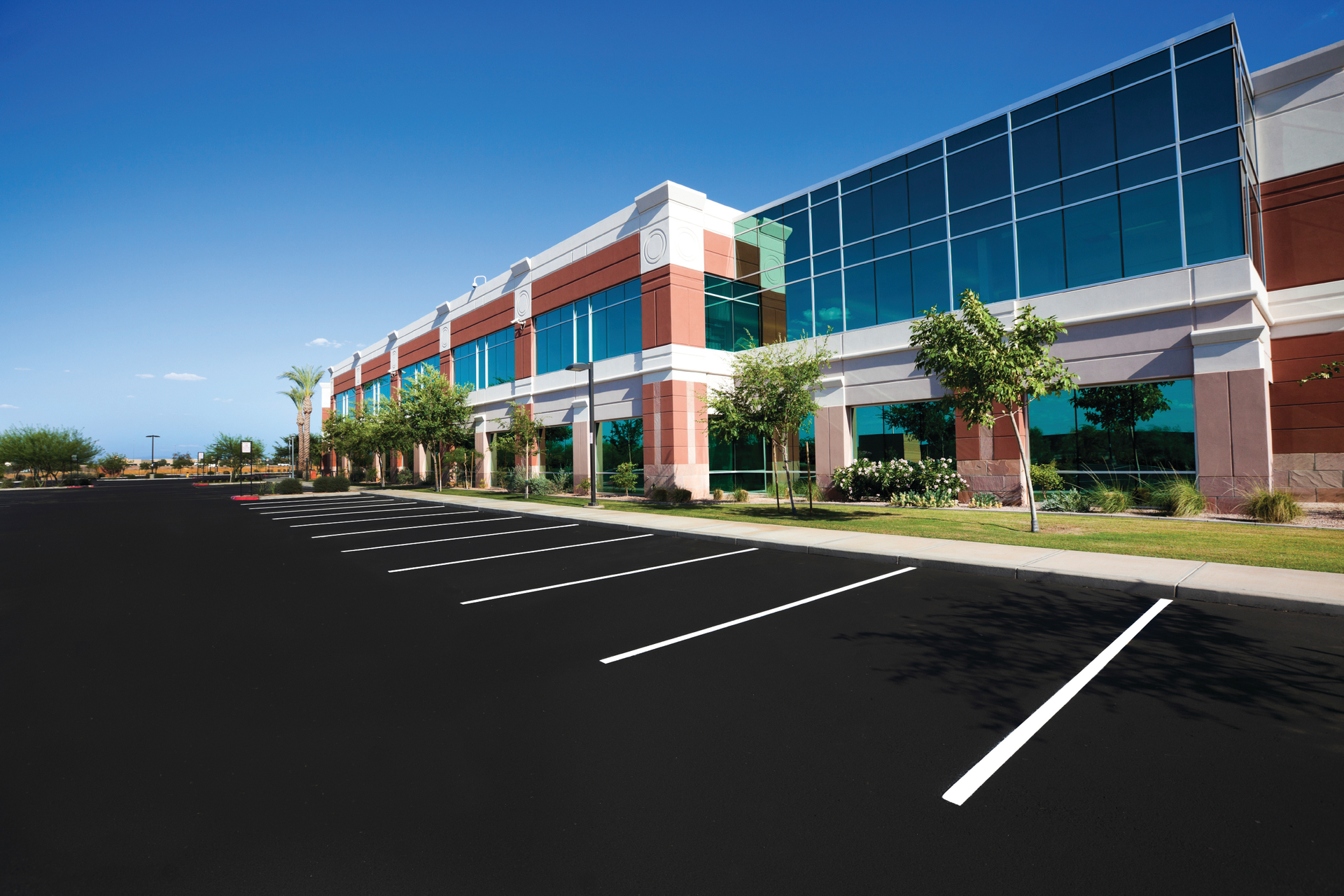 Pmm Parking Lot 000013301750 Large[3]