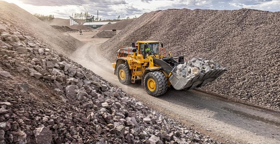 Volvo L350h Updates 2324x1200