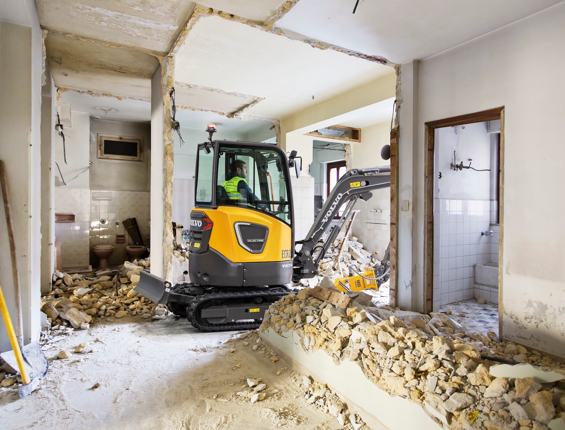 Volvo Ecr25 Electric Demolition 610982ecc0593