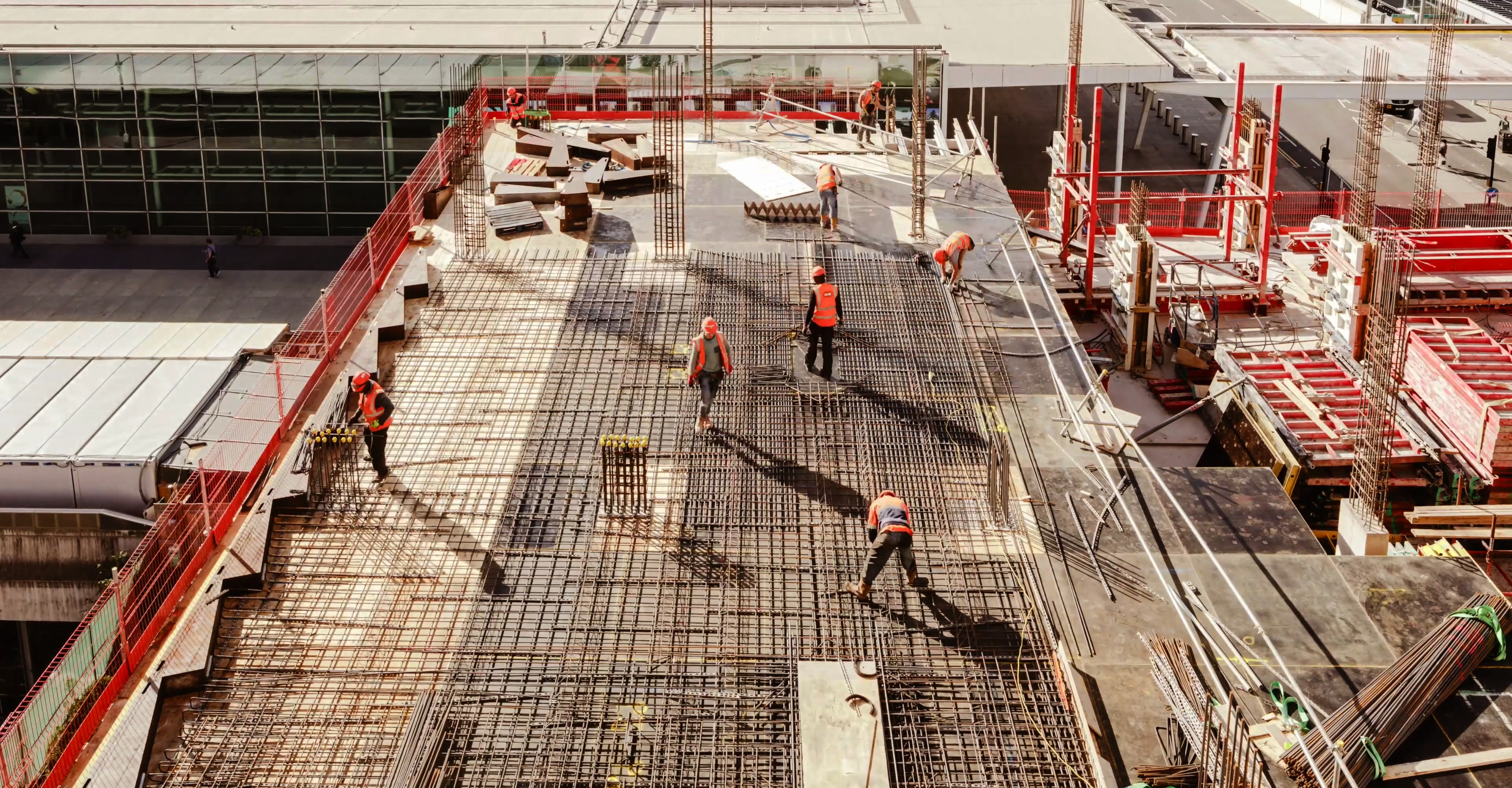 Clear communication is essential when running a construction crew. Each crew member must understand their responsibilities and expectations. They must work well within a project as well as the parent company.