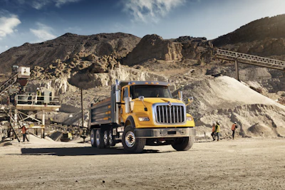 An International Trucks service truck includes built-in Diamond Logic, OnCommand Connection proactive and predictive tools and factory-installed lift axle options.