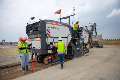 Trimble Roadworks for Mills and Cold Planers runs on an Android operating system and enables operators to control cutting depth of the mill or cold planer, according to project design.