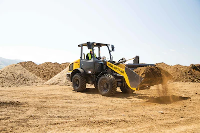 The compact wheel loaders are powered by a 4-cylinder, 3.4L FPT Industrial F5H engine, meeting Tier IV final emission standards.