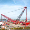 The SK6000 has a maximum capacity of 6,000t, utilizing 4,200t of ballast to lift with a maximum ground bearing pressure of 30t/m2.