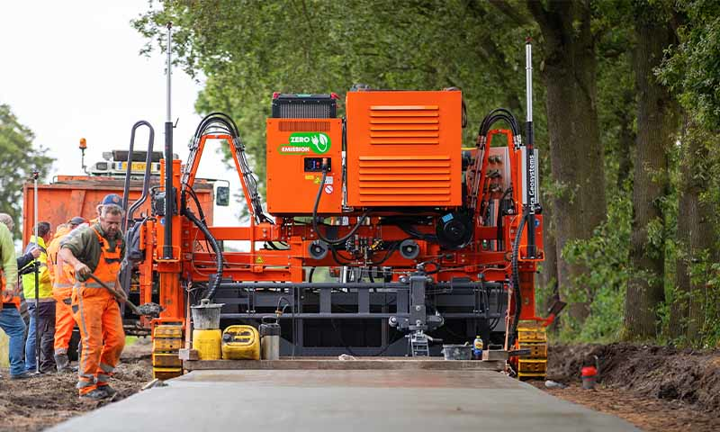 800x480 Roos Group 2