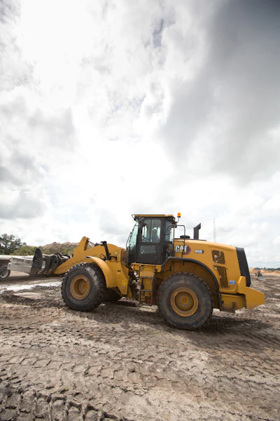 Many companies like Caterpillar offer countless on-board technologies used to advance worksite productivity.